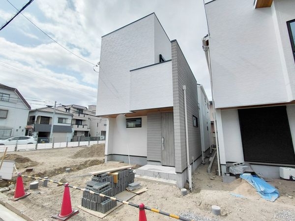 西宮市浜甲子園１丁目　新築一戸建て　第７　B号棟