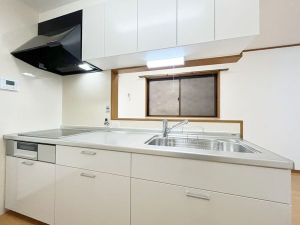 尼崎市水堂町２丁目　中古一戸建て