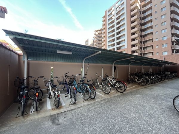 ルネヒューマンズガーデンパラディオＢ棟　中古マンション