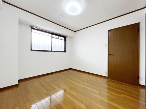 グリーンエクセル甲子園　中古マンション