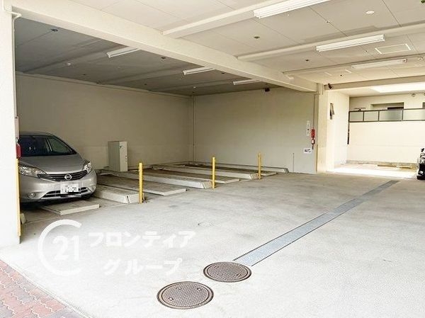 グリーンエクセル甲子園　中古マンション