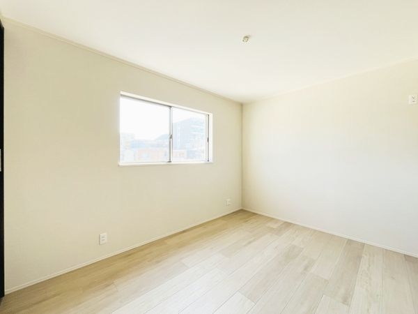 尼崎市南竹谷町１丁目の中古一戸建て