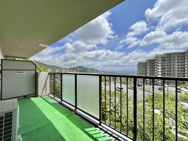 ジャルダン宝塚中山台弐番館Ｂ棟　中古マンション