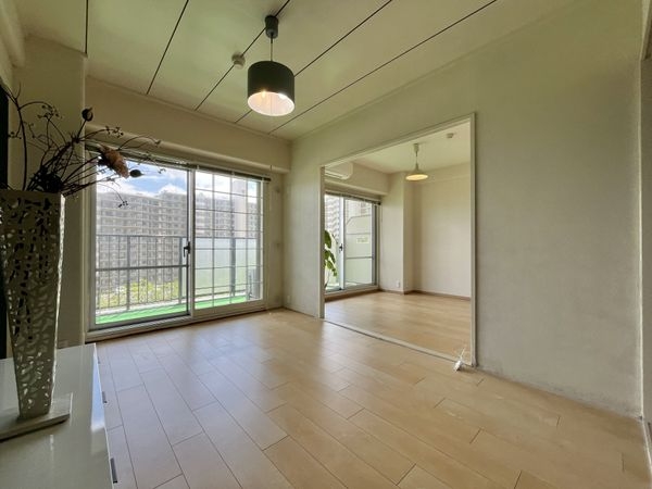 ジャルダン宝塚中山台弐番館Ｂ棟　中古マンション