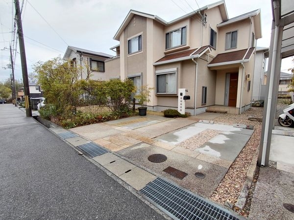 神戸市北区京地３丁目の中古一戸建て