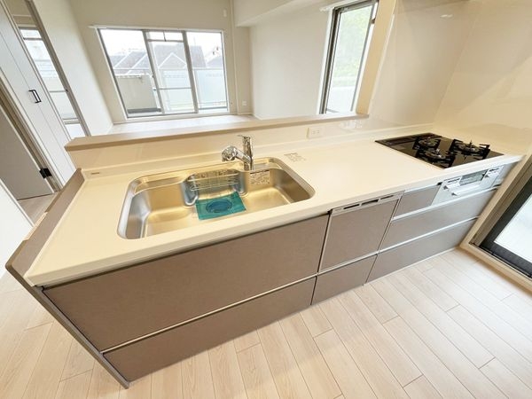セントラル西雲雀丘　中古マンション
