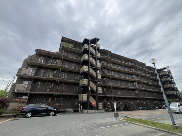 ファミリープラザ宝塚Ｄ棟　中古マンション