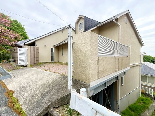宝塚市売布山手町の中古一戸建て