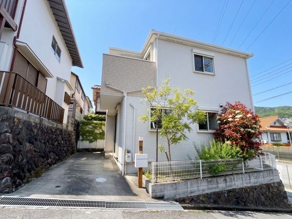 宝塚市野上５丁目　中古一戸建て