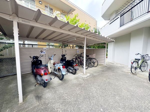 ハイム逆瀬川２１　中古マンション