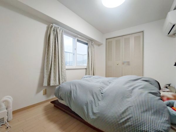 ハイム逆瀬川２１　中古マンション