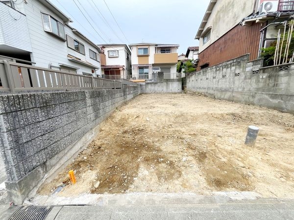 宝塚市米谷１丁目　新築一戸建て　全１区画