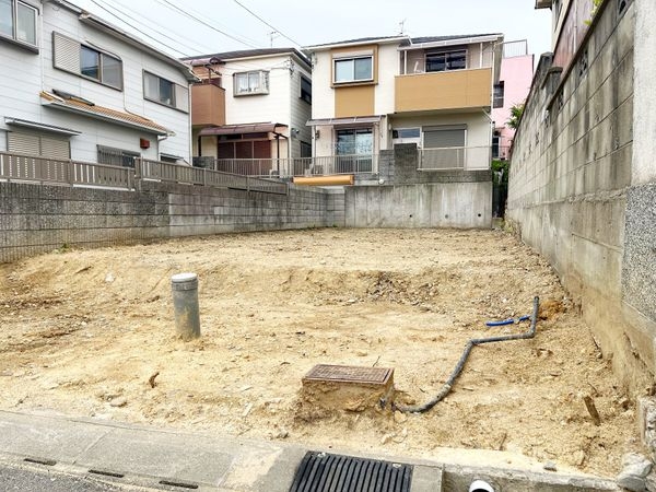 宝塚市米谷１丁目　新築一戸建て　全１区画