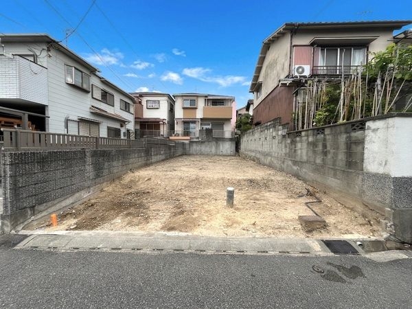 宝塚市米谷１丁目　新築一戸建て　全１区画