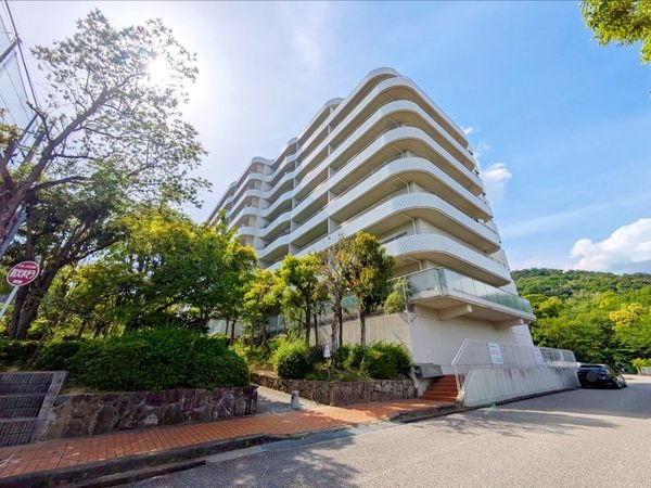 阪急逆瀬台アヴェルデ1番館 中古マンション
