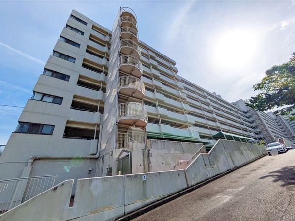 阪急逆瀬台アヴェルデ１番館　中古マンション