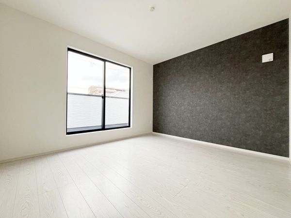 宝塚市末成町　新築一戸建て