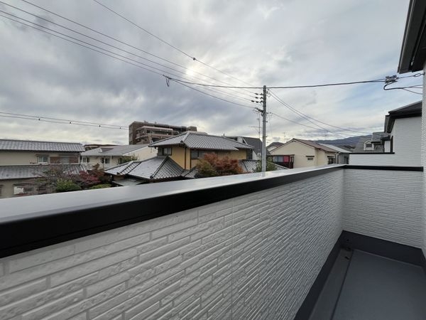 宝塚市末成町　新築一戸建て
