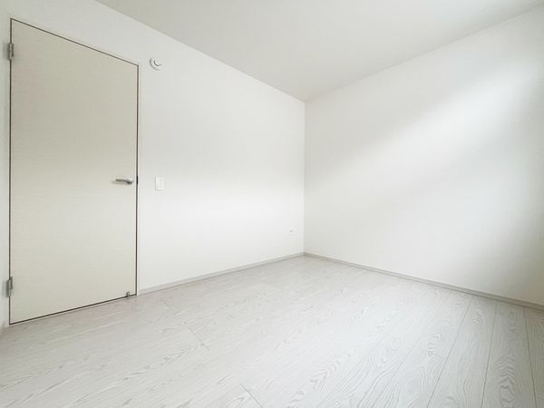 宝塚市末成町　新築一戸建て