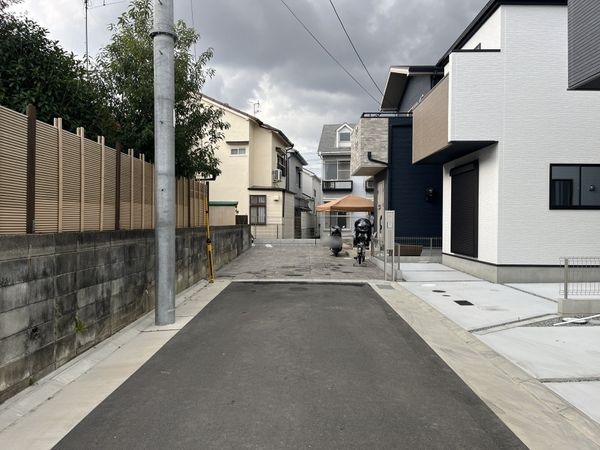宝塚市末成町　新築一戸建て
