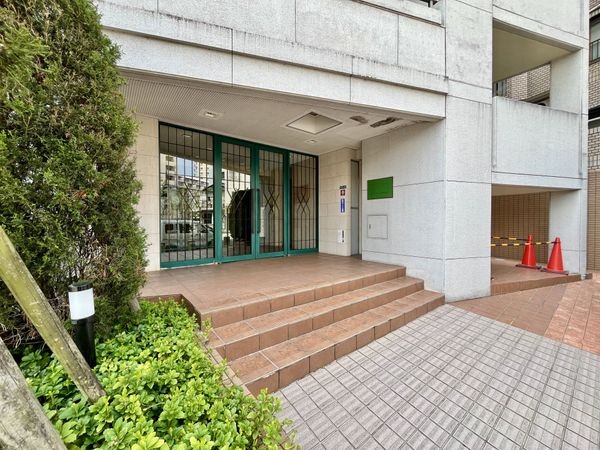 グランプレイズ宝塚南口　中古マンション