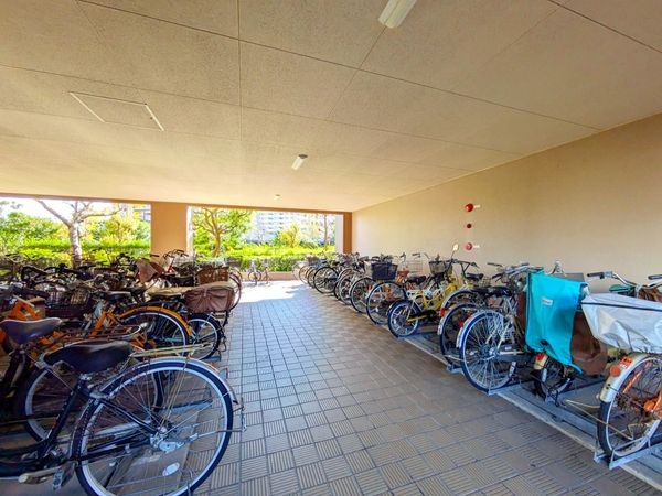 武庫川みどりのまち10号棟　中古マンション