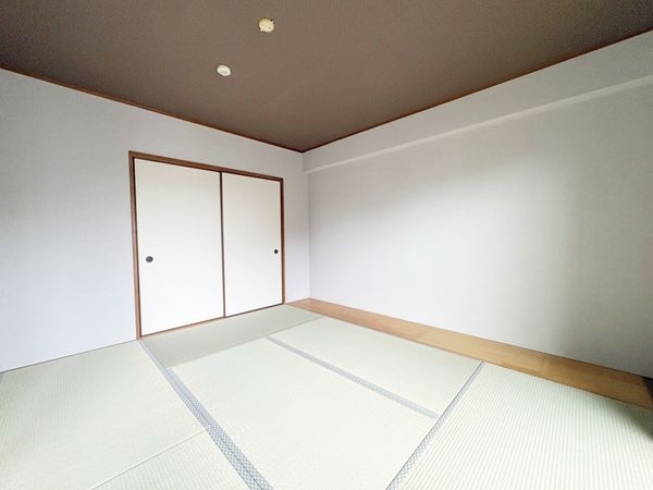 武庫川みどりのまち10号棟　中古マンション