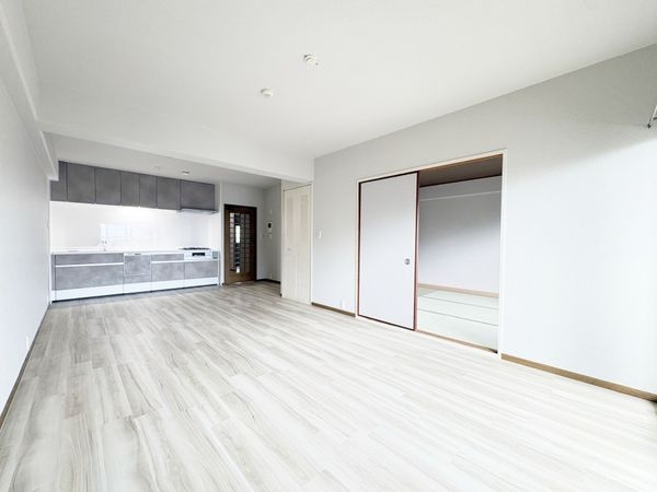 武庫川みどりのまち10号棟　中古マンション