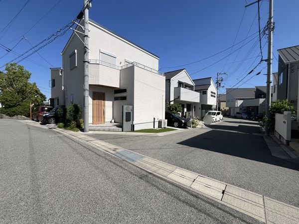 宝塚市平井６丁目　中古一戸建て