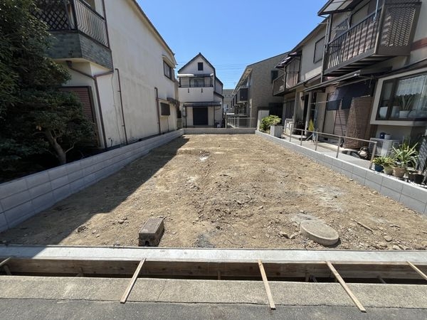 尼崎市東園田町３丁目　新築一戸建て　４期　全１区画