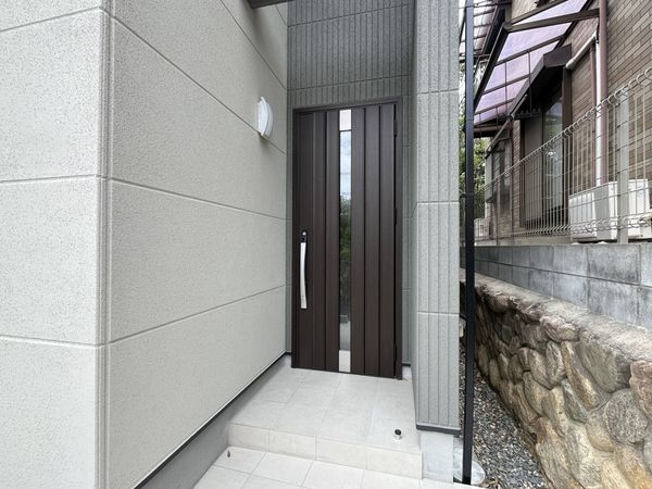 西宮市五月ケ丘　新築一戸建て