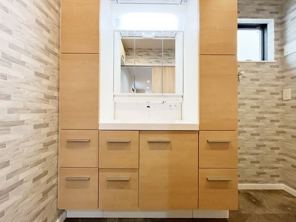 尼崎市稲葉荘２丁目　新築一戸建て　全１区画