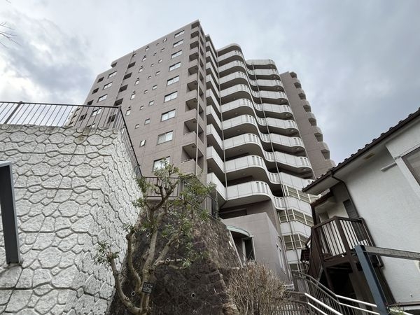 イトーピア宝塚リバーサイドヒルズ　中古マンション