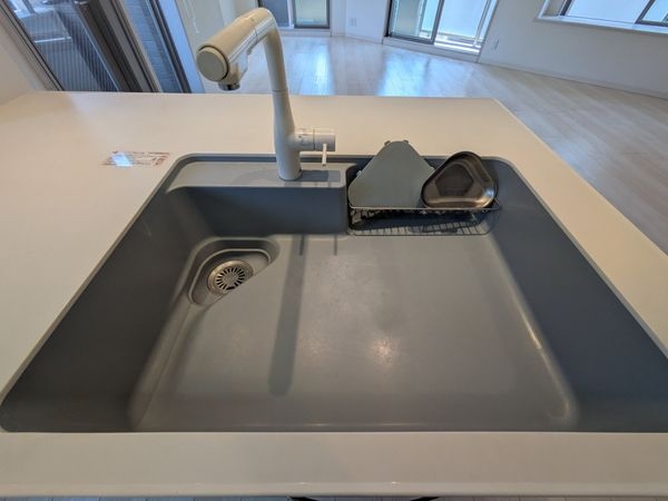 イトーピア宝塚リバーサイドヒルズ　中古マンション