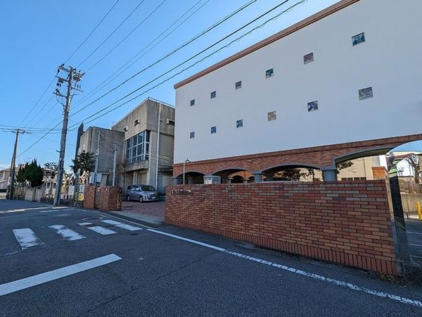キングレジデンスラ・セーヌ宝塚　中古マンション(宝塚市立宝塚小学校)