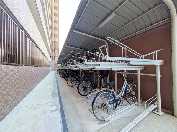 キングレジデンスラ・セーヌ宝塚　中古マンション