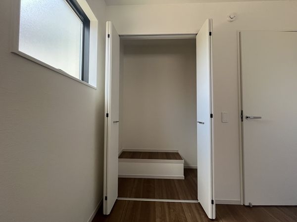宝塚市鹿塩２丁目　１期　新築一戸建て　１号棟