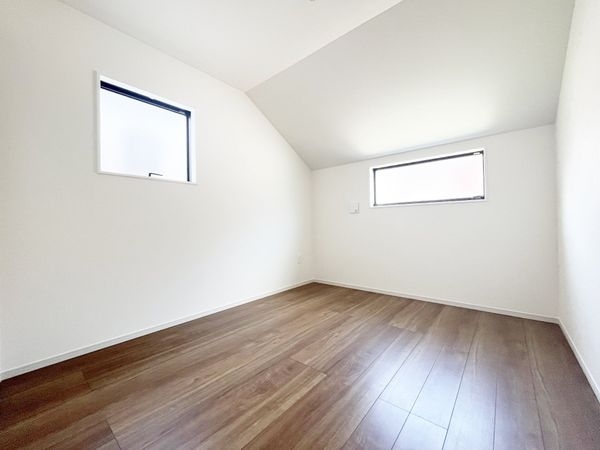 宝塚市鹿塩２丁目　１期　新築一戸建て　１号棟