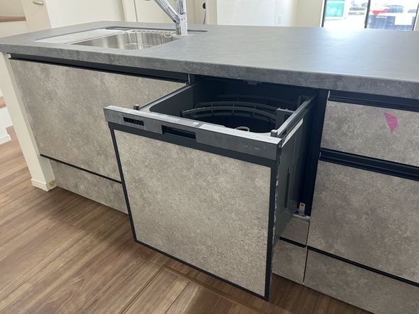 宝塚市鹿塩２丁目　１期　新築一戸建て　１号棟