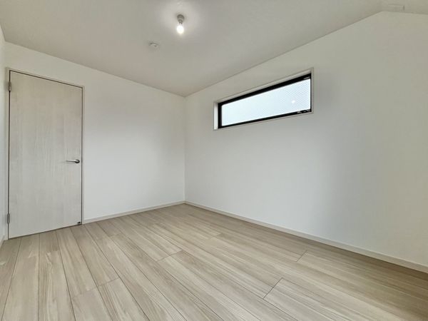 尼崎市稲葉荘１丁目　新築一戸建て　全１区画