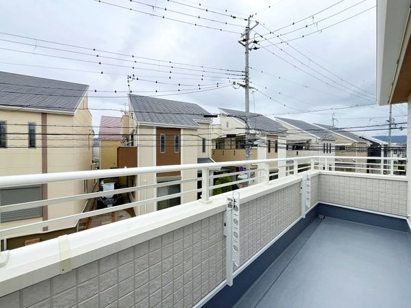 宝塚市安倉南４丁目　新築一戸建て　３号棟