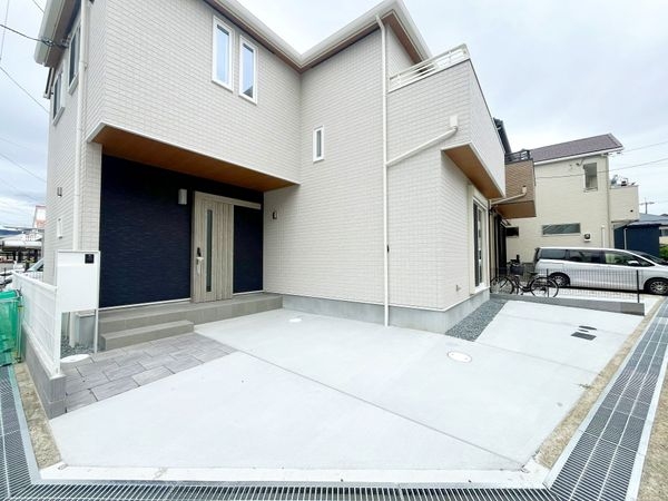 宝塚市安倉南４丁目　新築一戸建て　３号棟