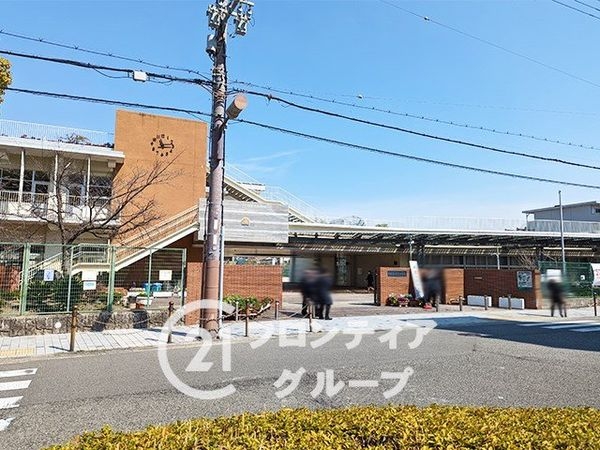 ロイヤルシャトー尼崎スプリングコートＡ棟　中古マンション(尼崎市立成良中学校)