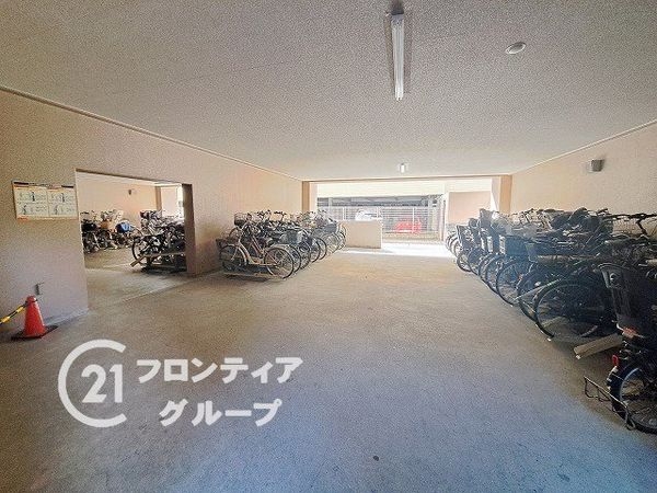 ロイヤルシャトー尼崎スプリングコートＡ棟　中古マンション