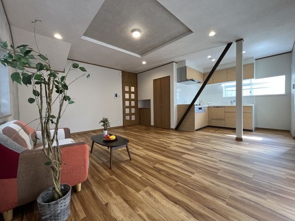 宝塚市安倉南４丁目　中古一戸建て