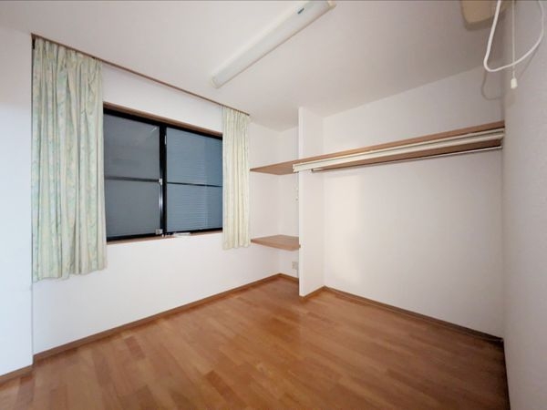 西宮市上甲東園５丁目の中古一戸建て
