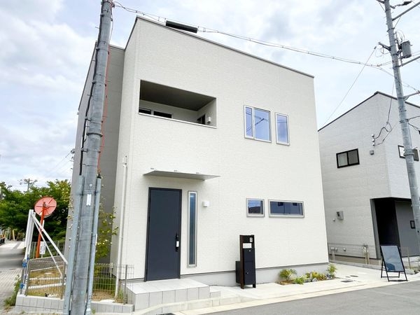 西宮市田近野町の中古一戸建て
