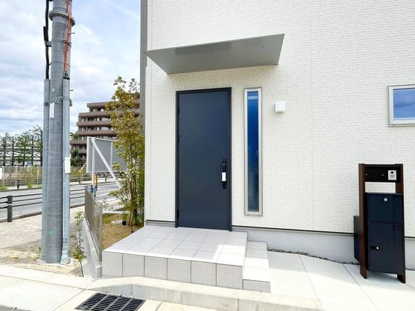 西宮市田近野町の中古一戸建て