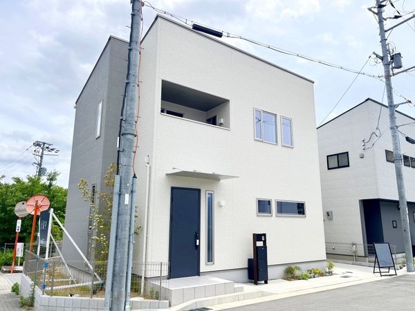 西宮市田近野町の中古一戸建て