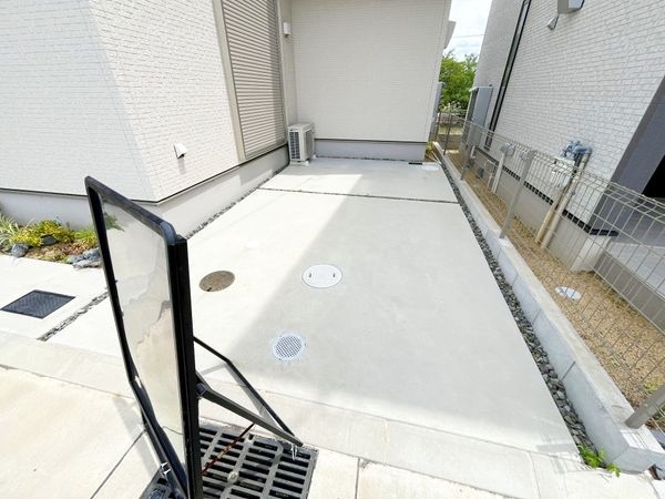 西宮市田近野町　新築一戸建て　１号棟